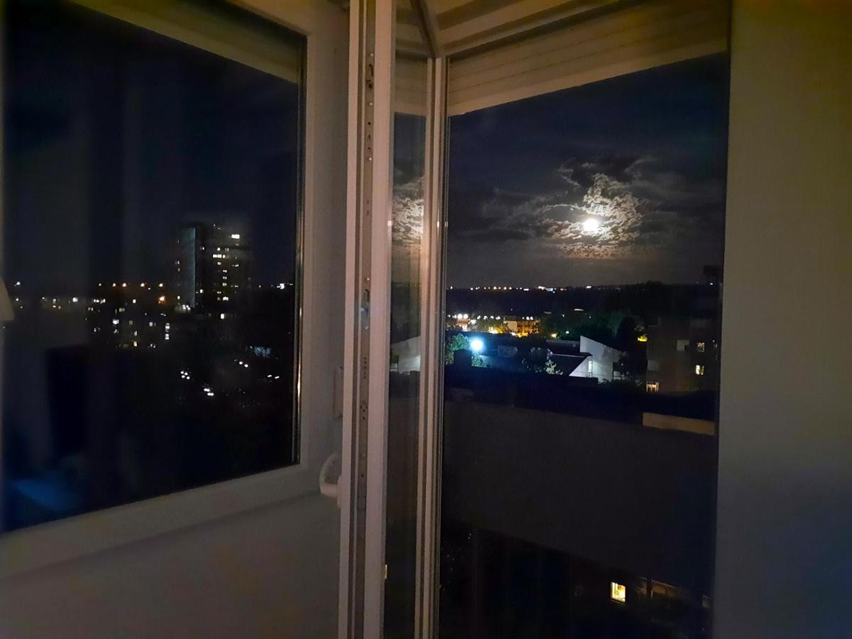 Apartamento Blue Moon Novi Sad Exterior foto